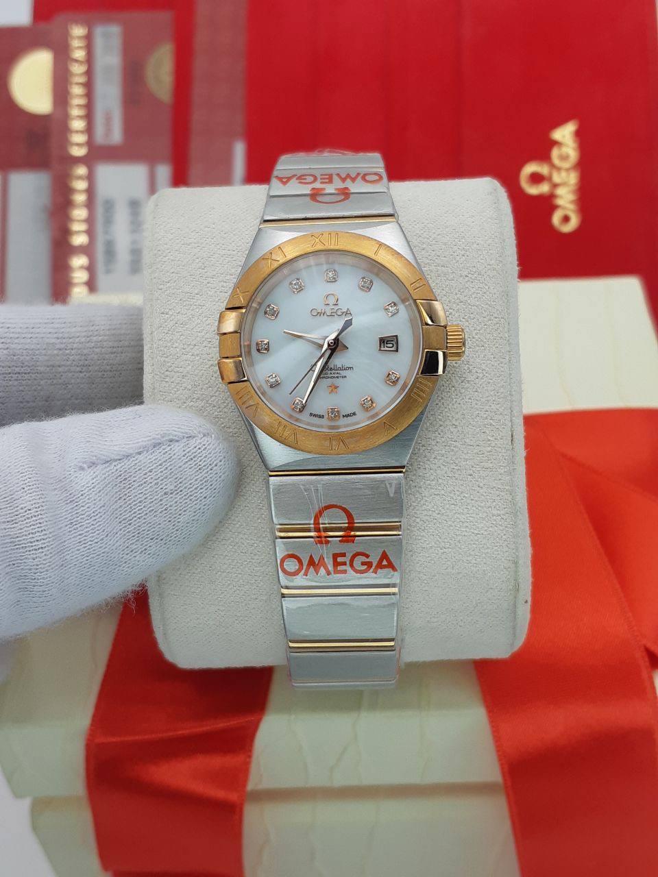 ساعت مچی  زنانه امگا کانسلیشن رز گلد مدل 003800