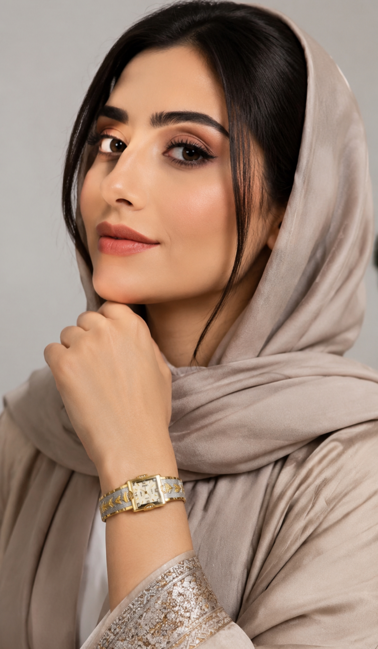 ساعت اصل  زنانه  سویستون طلایی تراش سیلور  sweston 2026